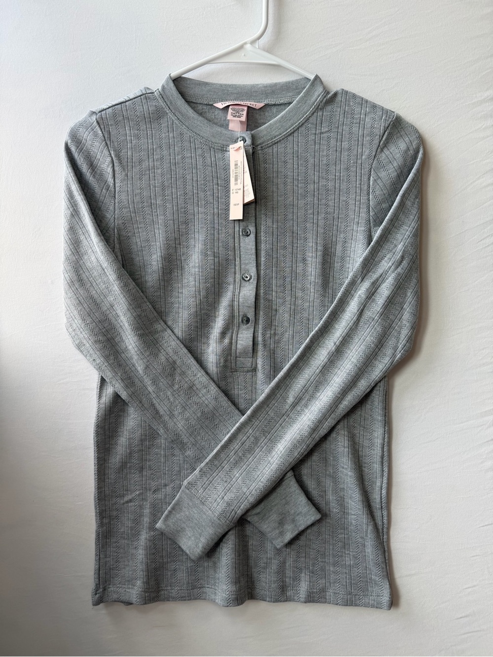 NEW!! Victoria secret long sleeve